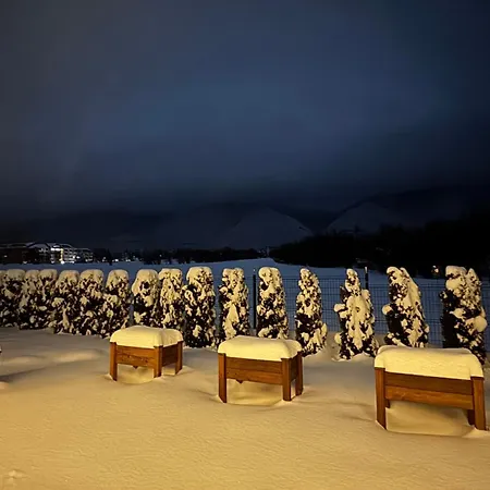 빌라 Stemara 라즐로그