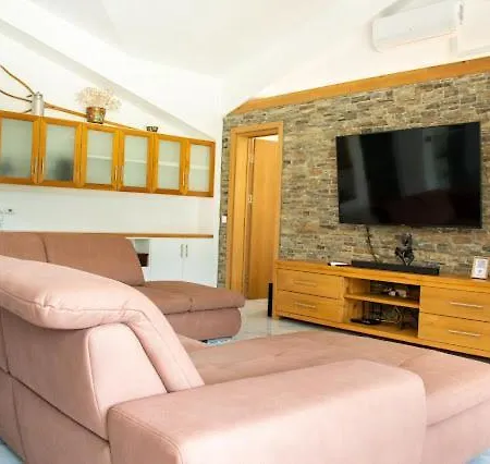 Stemara Villa