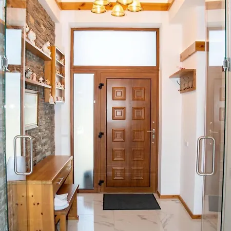 Stemara Villa *